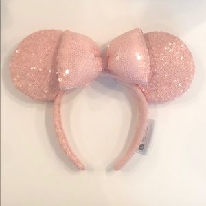 Millennial pink Minnie Mouse Ears